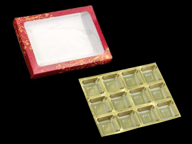 12 Cav. (4x3) Golden Tray + Red Greeting Box (Pack of 10)