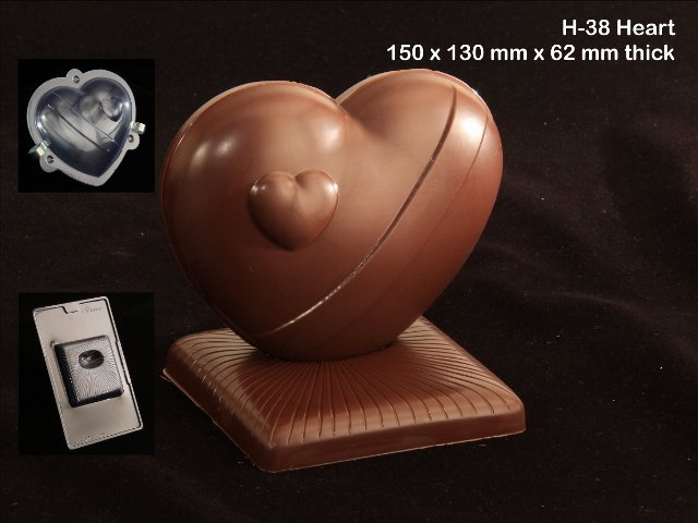 H38 Heart & Stand