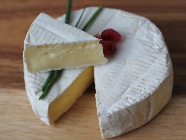 Camembert (Dairyland)